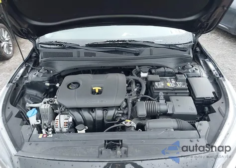 2023 Kia Forte Lxs z USA, uszkodzony, nr VIN 3KPF24AD5PE523030